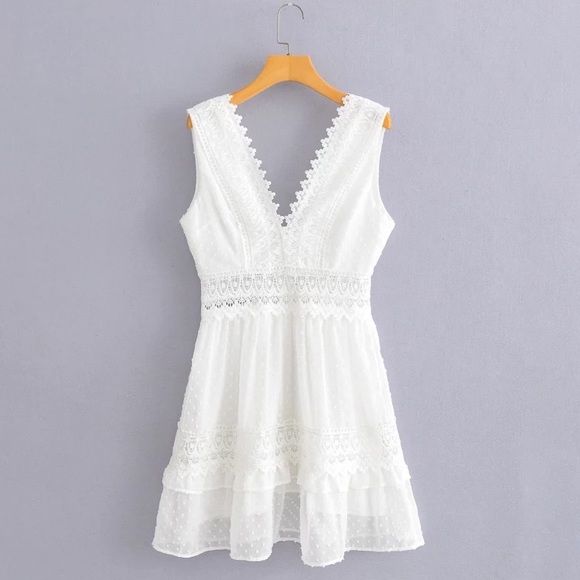 SOLD OUT - Picture 4 of 9